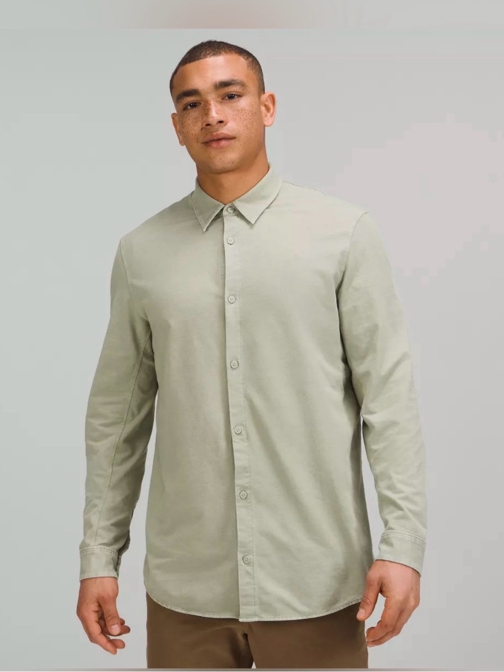 lululemon athletic Men's Button-Down Shirt in Sage Green